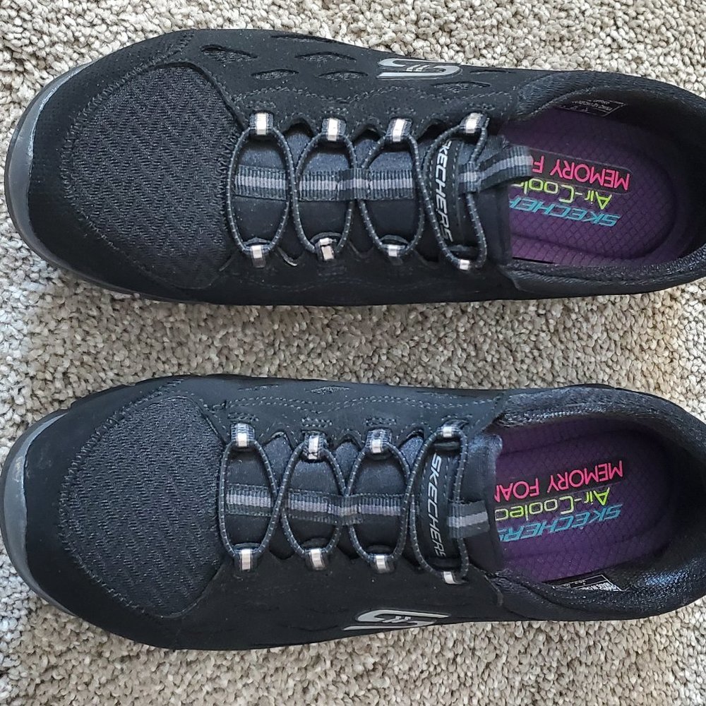 Skechers Women's Slip on Trainers, Size 8 1/2 W